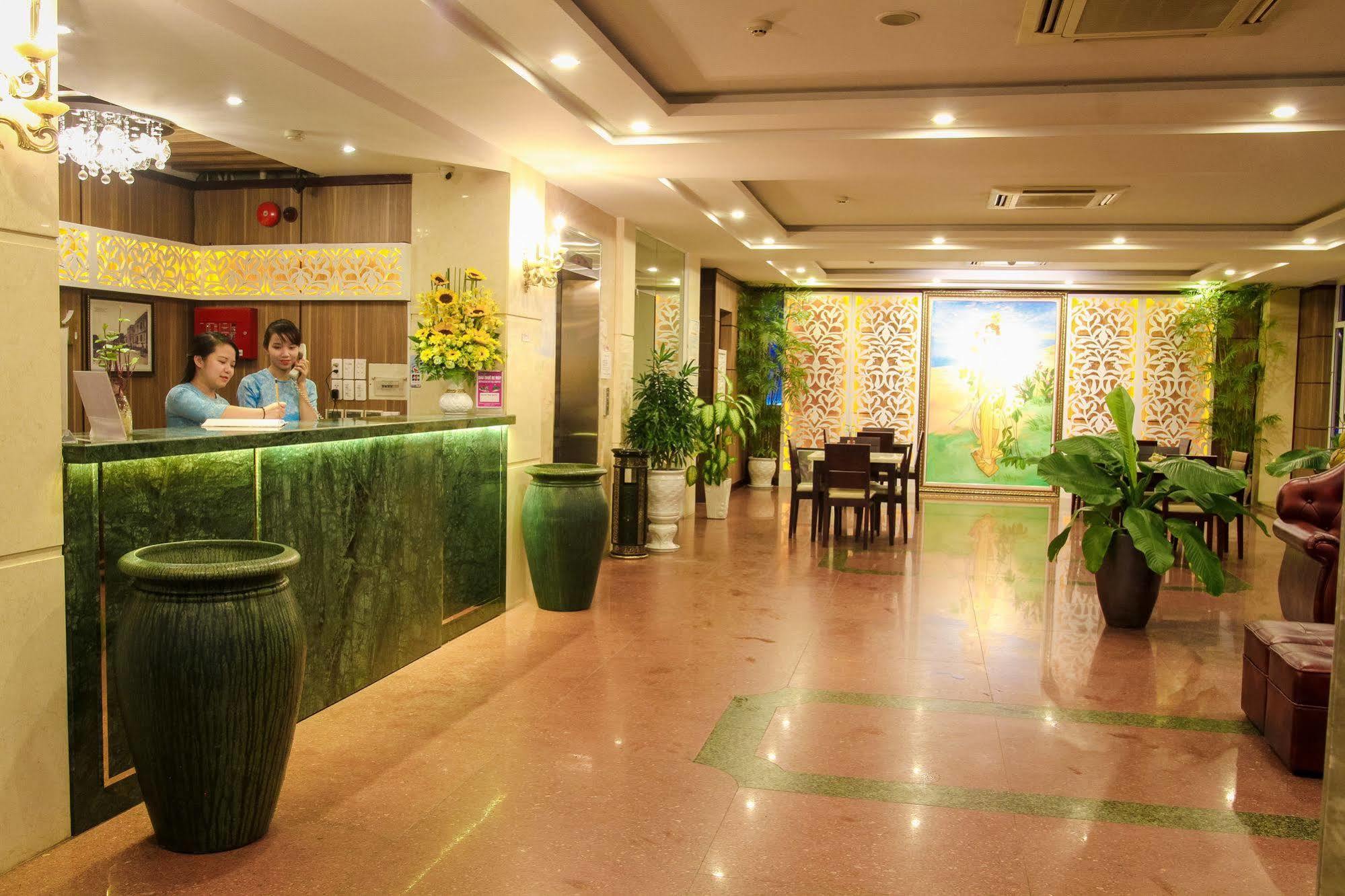 Starlet Hotel Danang Exterior foto