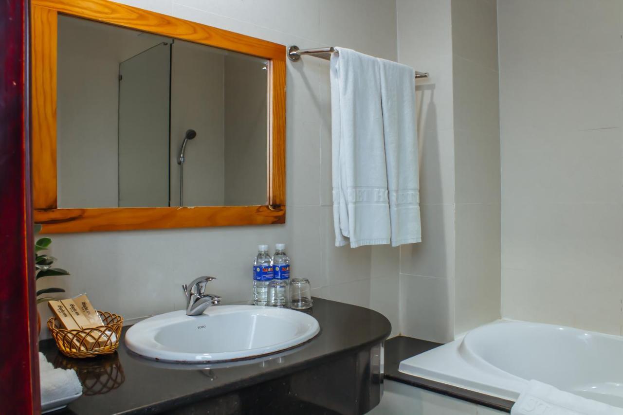 Starlet Hotel Danang Exterior foto